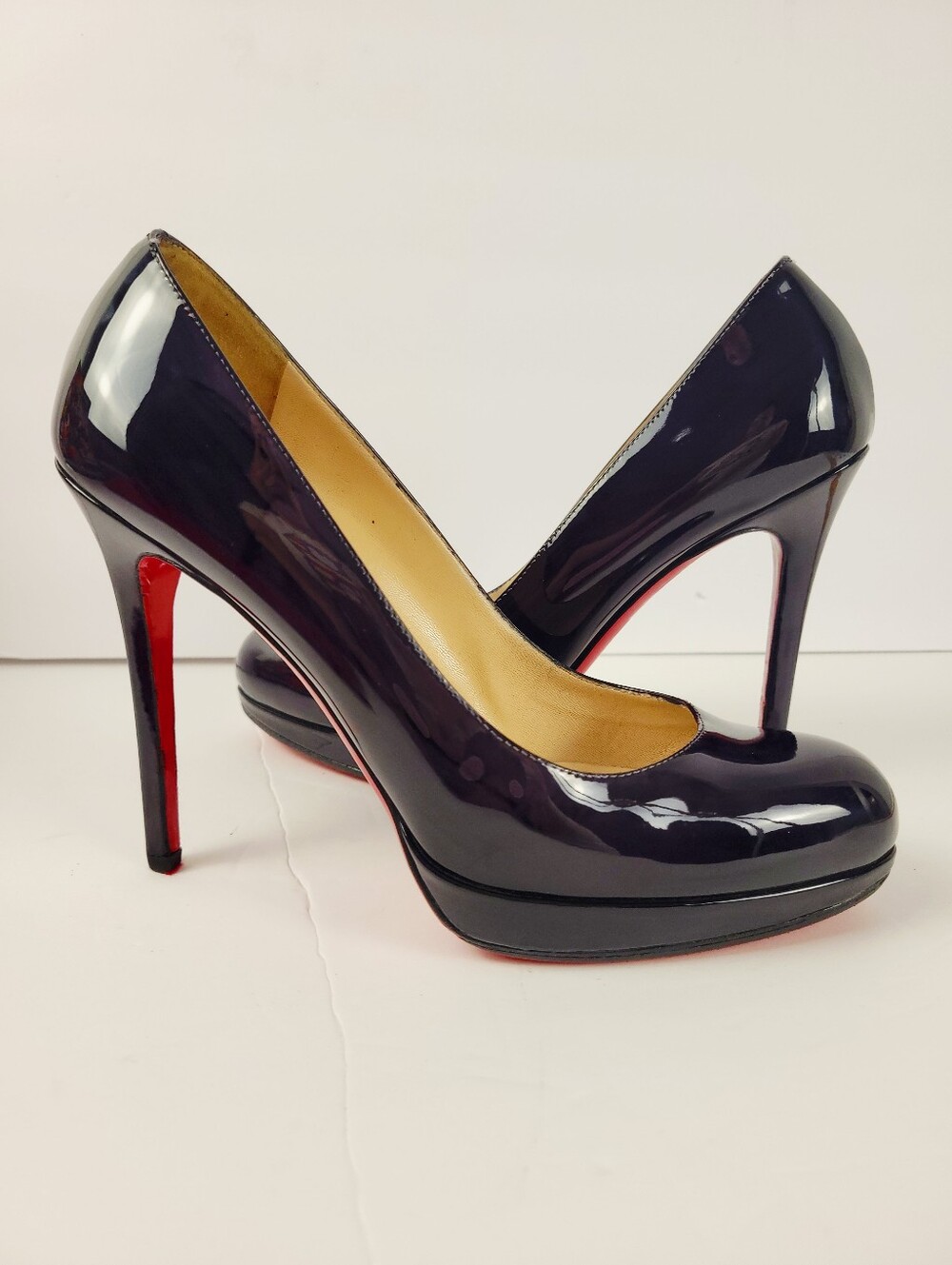 Christian Louboutin navy Patent Leather Platform Pumps with Red Soles - Picture 2 of 13